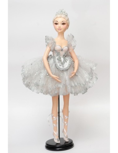 Figurka balerina suknia...