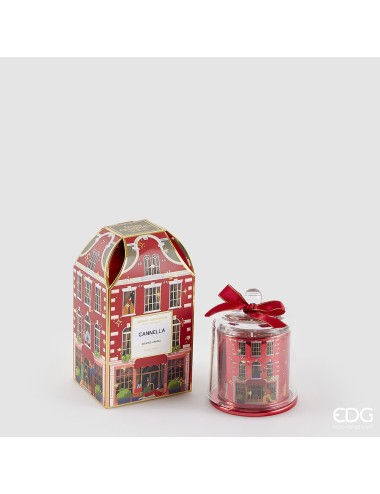 Świeca czerwona dom