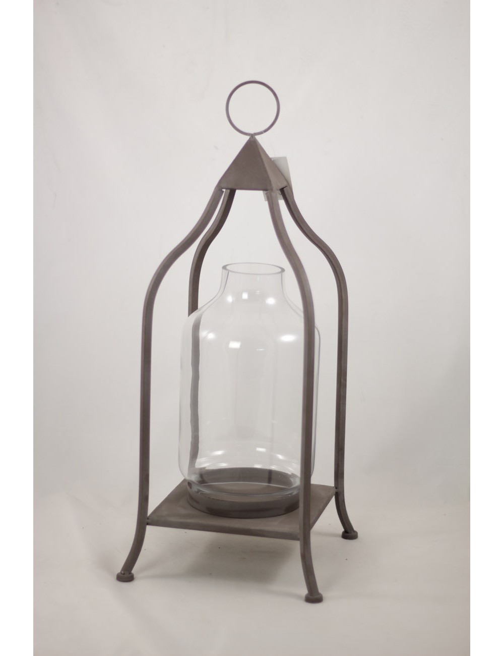 Lampion metalowy na czterech nogach