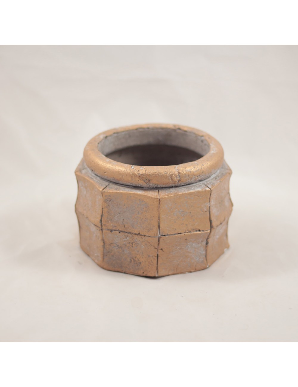 Osłonka kamienna okrągła ścięte boki